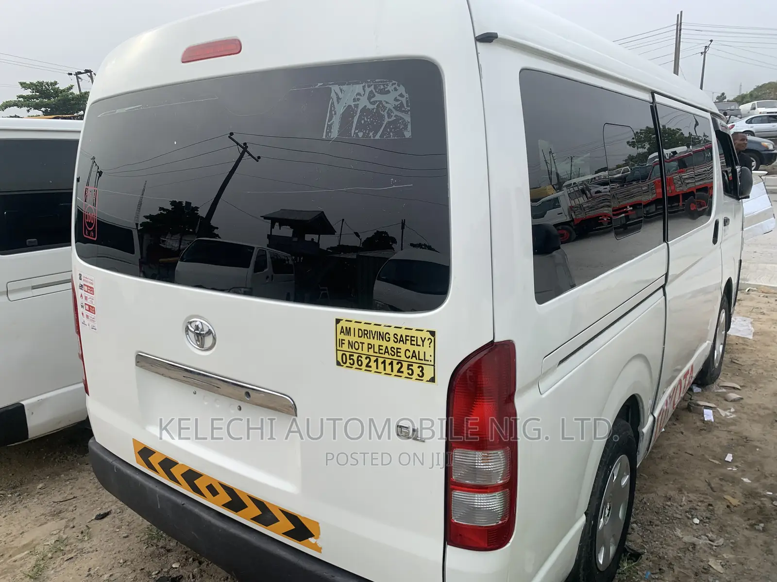Toyota HiAce 2013 White