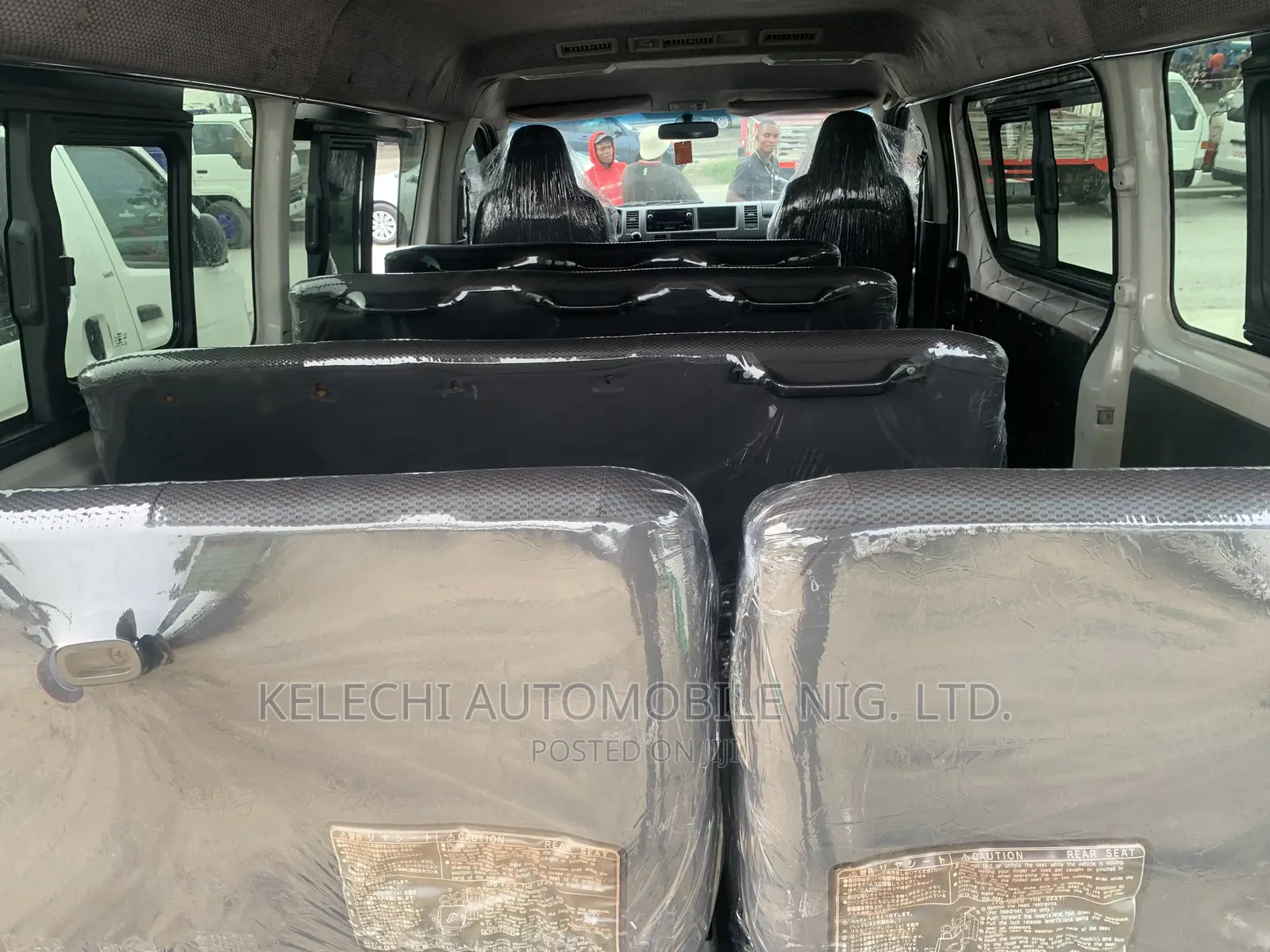 Toyota HiAce 2013 White