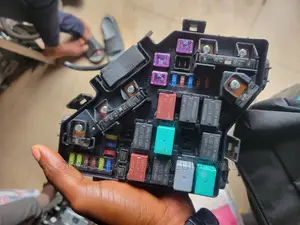 Fuse Box Honda Civic 2006-2011 (Europe)