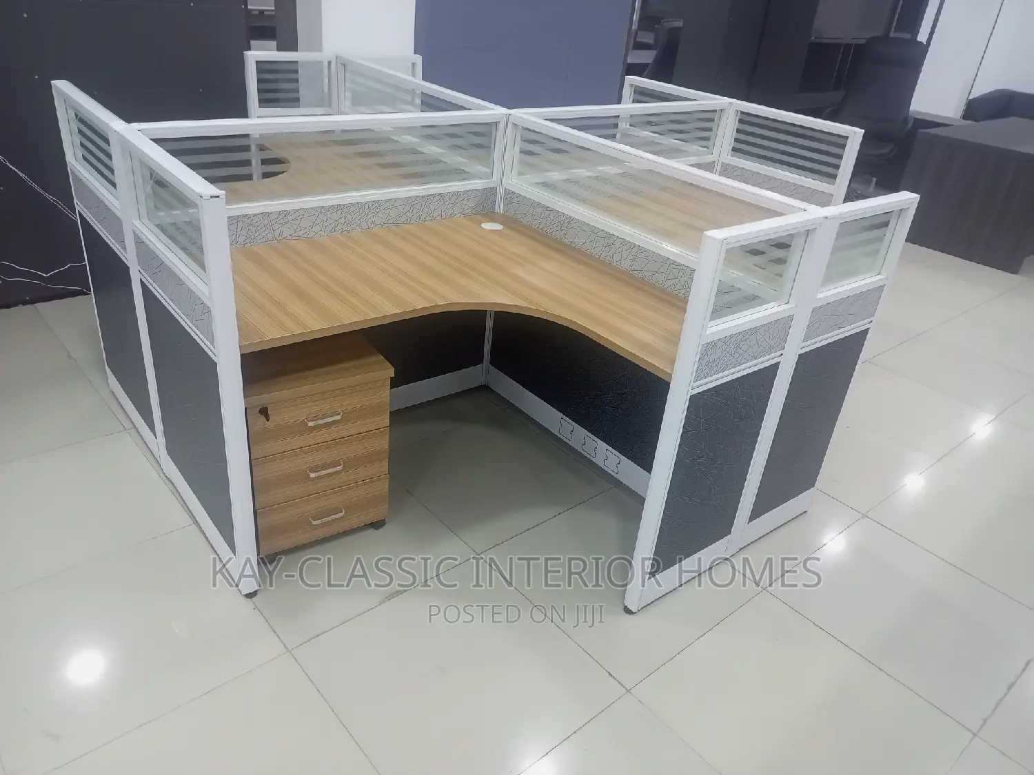 L Shape Workstation Desk With Mobel Drawers