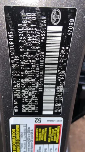 Toyota Camry XLE (2.5L 4cyl 8A) 2019 Gray