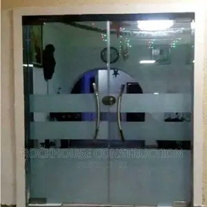 Glass Double Leave Hinge Door