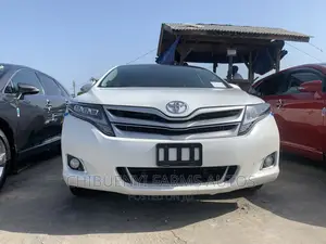 Toyota Venza 2015 White