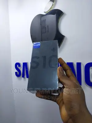 New Samsung Galaxy S10 Plus 128 GB Black