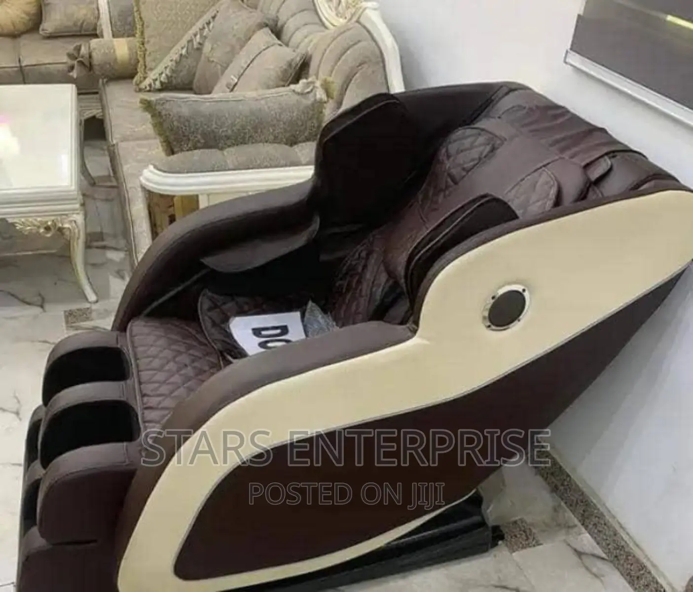 Massaging Chair