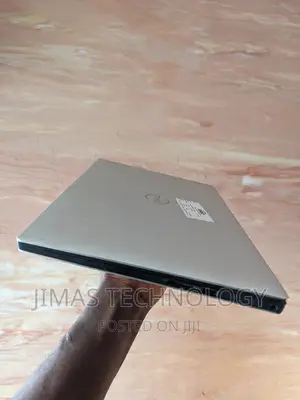 Laptop Dell Precision 5530 16GB Intel Core i7 SSD 512GB