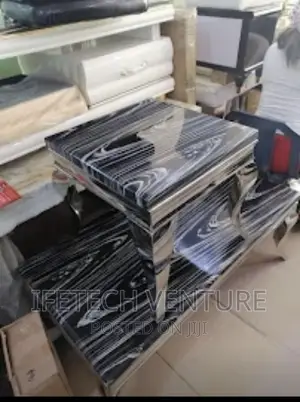 Center Table and 2 Side Stools