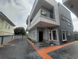 6bdrm Duplex in Ago Palace for sale