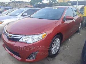 Toyota Camry 2012 Red