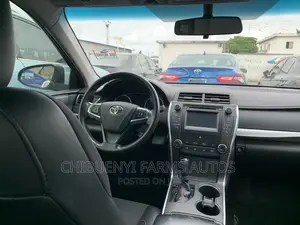 Toyota Camry 2016 Blue