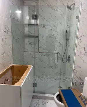Straight Fixed Shower Enclosure (Silver Edition)