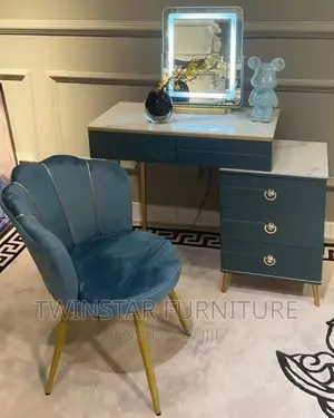 New Modern Mirror Console Table With Chair