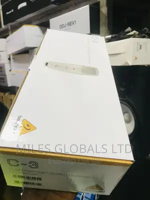 Behringer C3 Microphone
