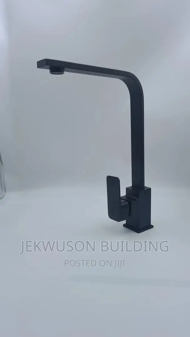Square Kitchen Mixer Tap .