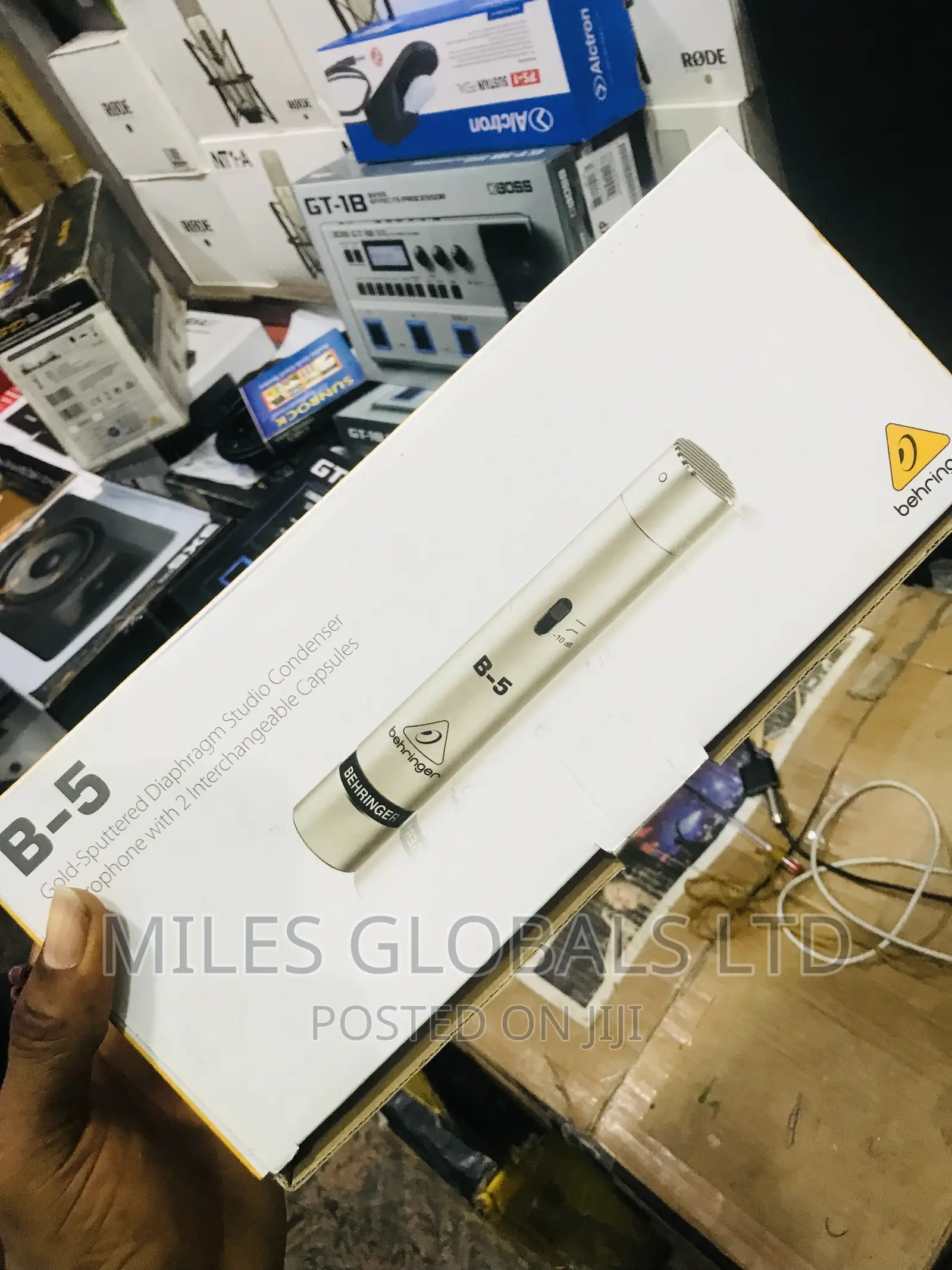 Behringer B-5 Condenser Mic