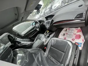 Acura MDX 4dr SUV w/Advance, Entertainment Packages (3.5L 6cyl 6A) 2014