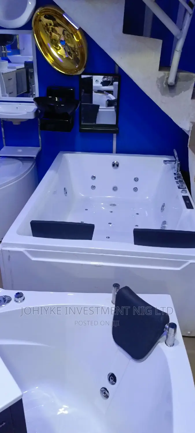 High Quality Italian Double Jacuzzi
