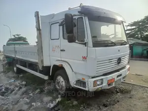 Mercedes Benz Truck 1520 2007 White