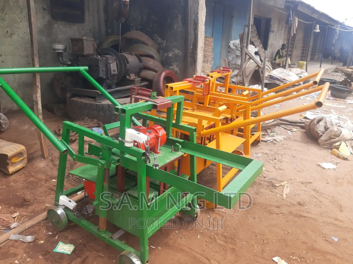 Egg Layer Block Making Machine