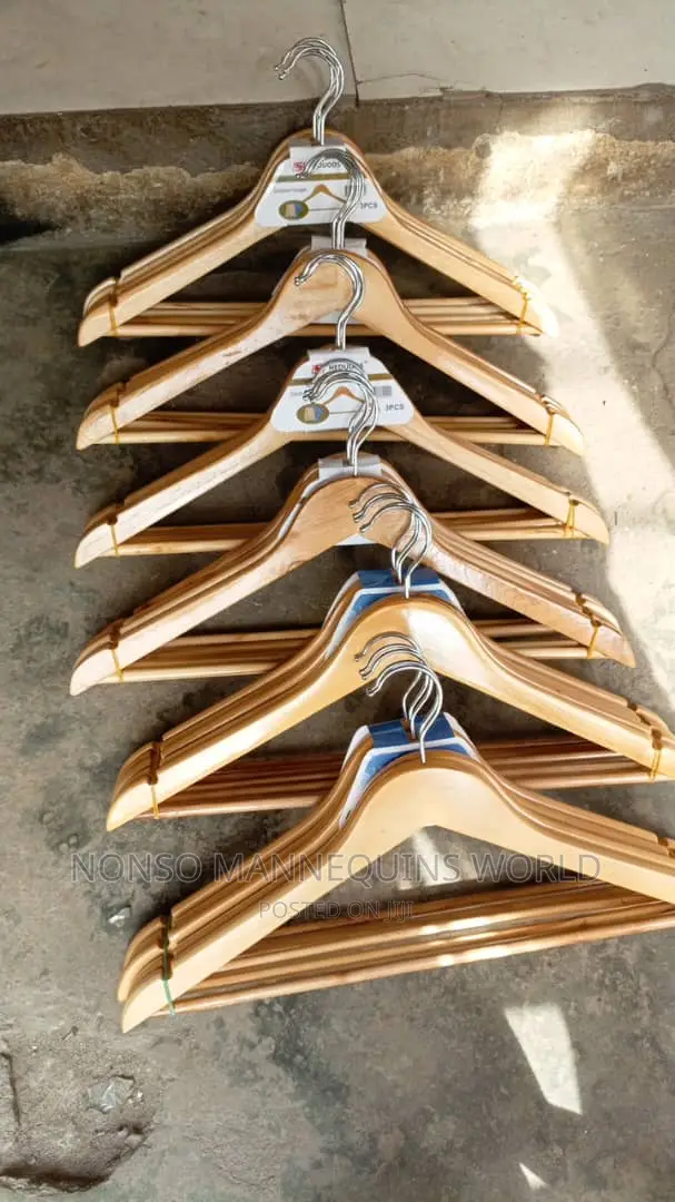 Wood Hangers Set
