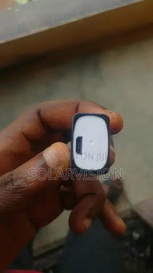 9 Volt Rechargeable Litium Battery