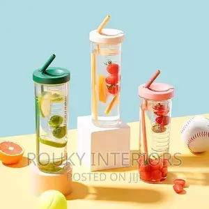 700ml Frowwy Fruit Infuser Water Bottle Straw Cup