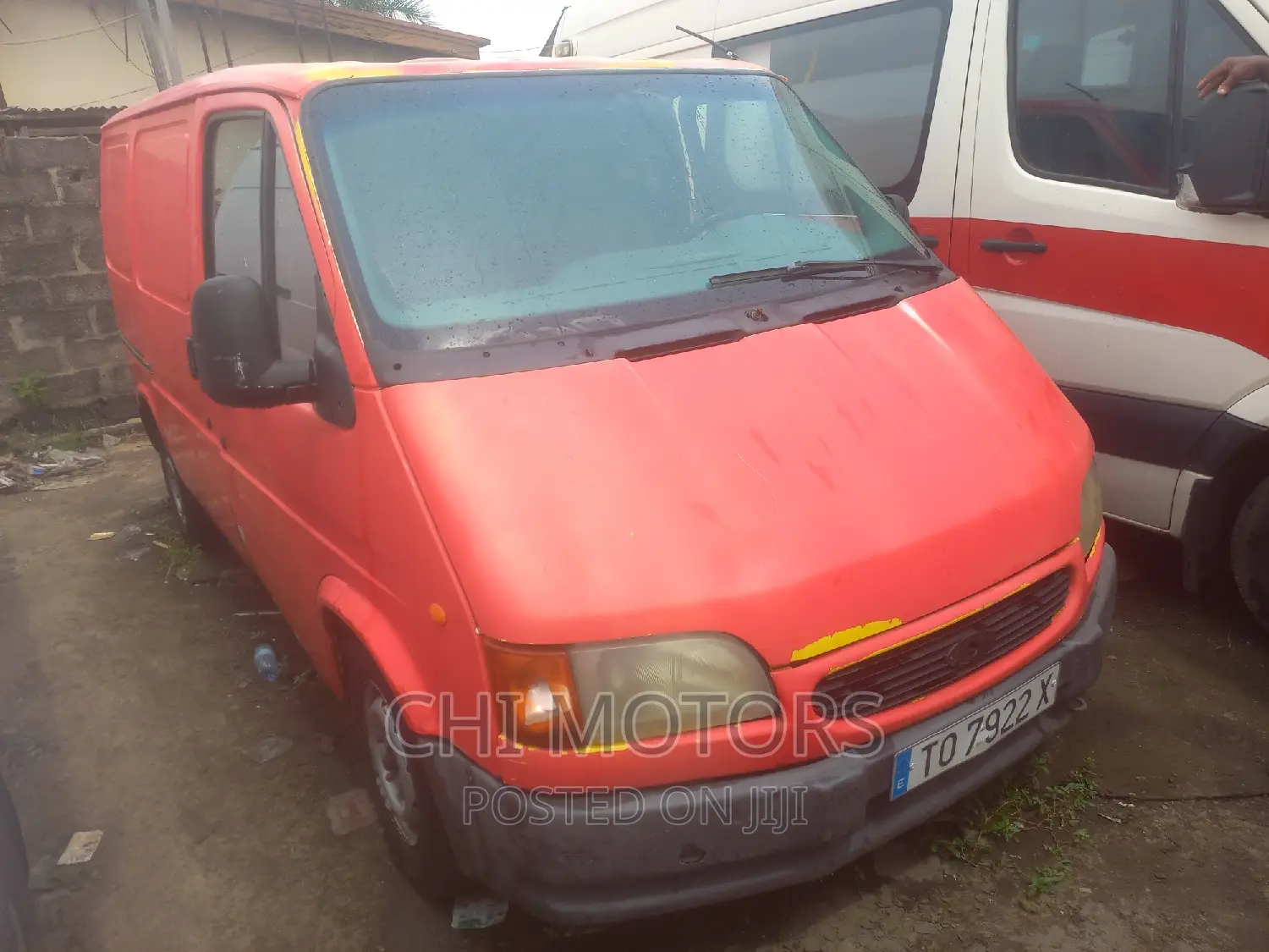 Ford Transit 2005 Red