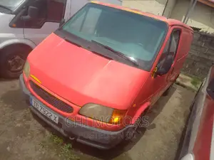 Ford Transit 2005 Red