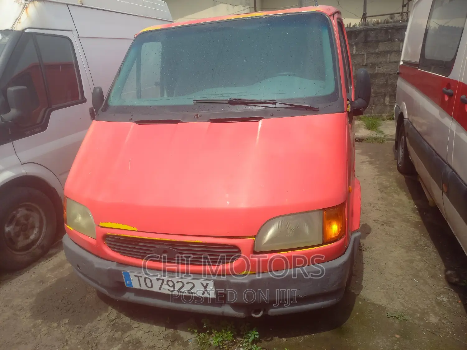 Ford Transit 2005 Red