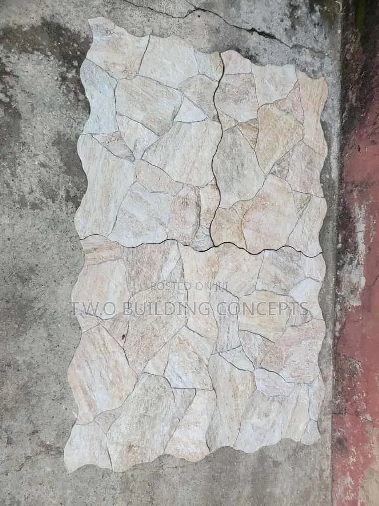 Finger Clique Exterior Wall