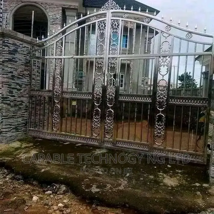 Standard Stainless Gate