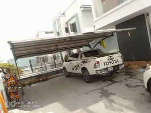 Luxury Empire Carport