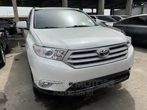 Toyota Highlander 2012 White
