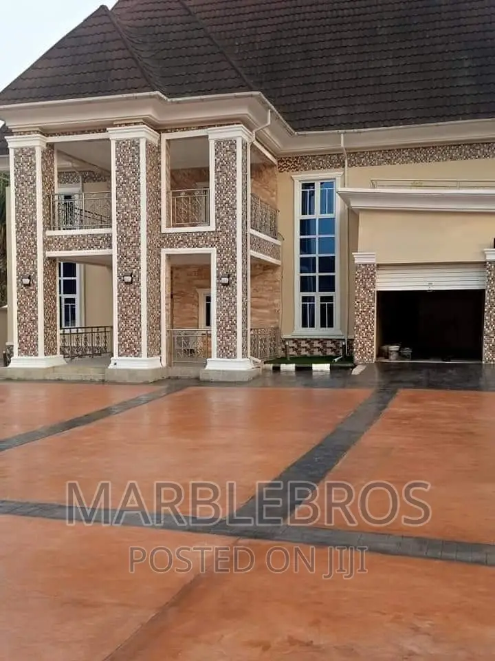 Compound Stamped Incret Floor Finishing