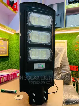 Original 300 Wats 6 Eyes L E D All in One Solar Street Light