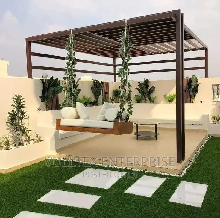 Outdoor Garden Seat Out