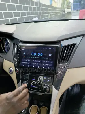 Hyundai Sonata 2011/15 Android Screen Wit GPS Navigation Map