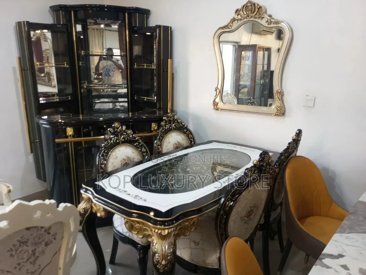 Dinning Set Royal Table With 6 Chairs