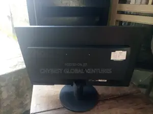 24 Inches Monitor