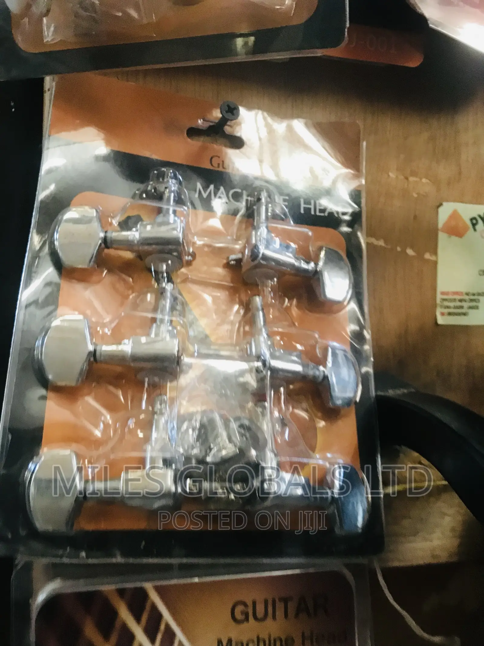 Guitar Machine Head