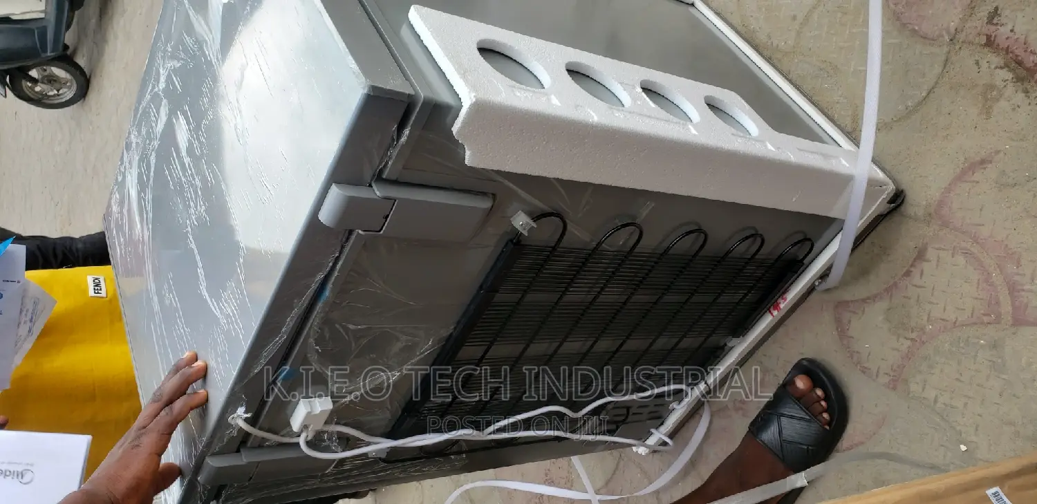 Midea Chest Freezer 150L