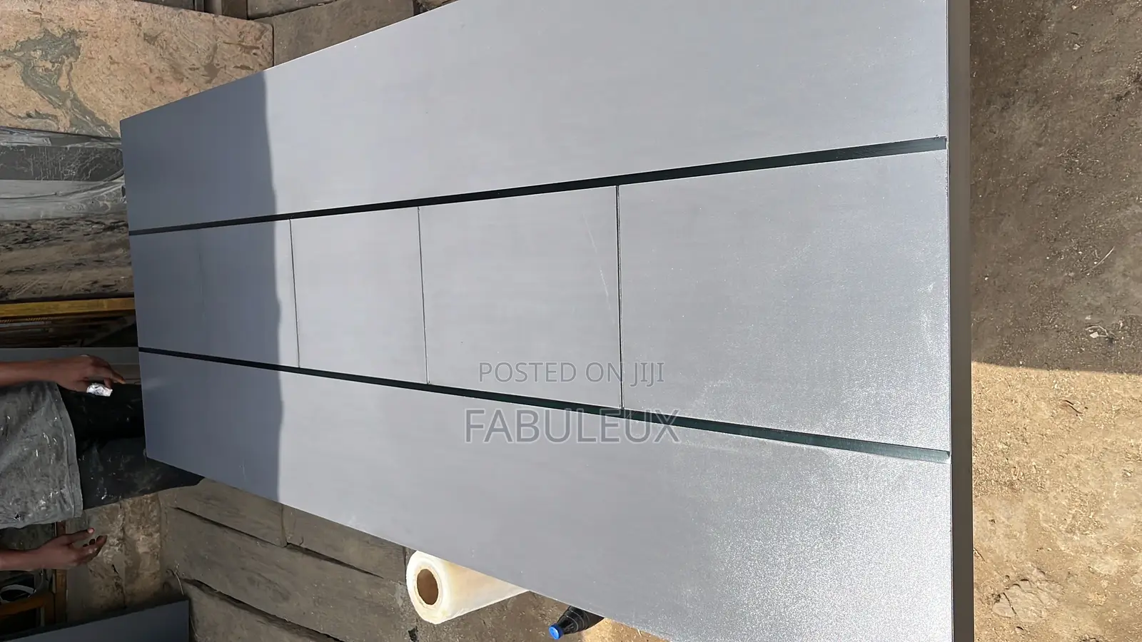 Solid Gray HDF Chromed Door Wi Complete Frame and Architrave