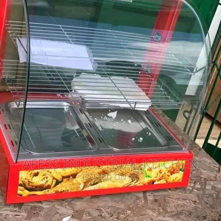 3 Plates Red Snacks Warmer