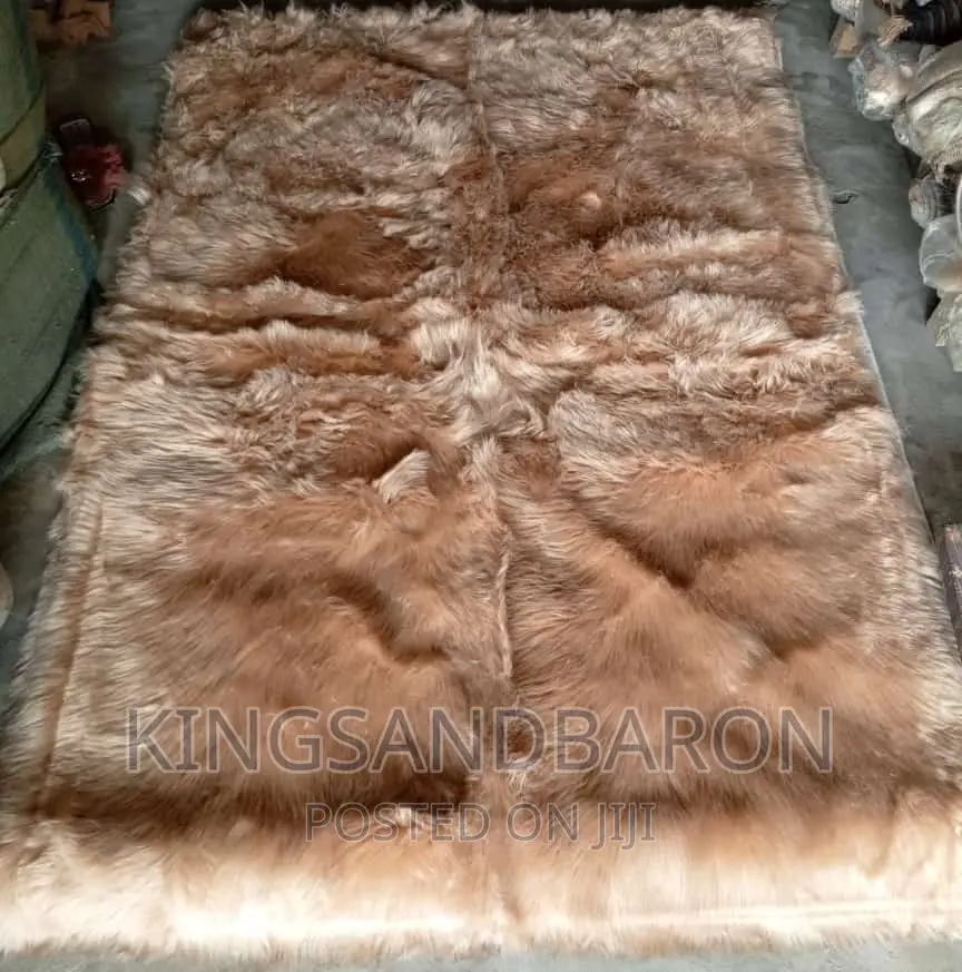 4*6 Fur Center Rug