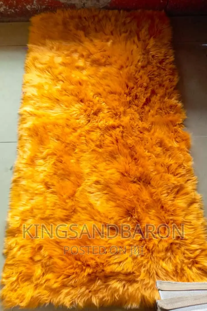 4*6 Fur Center Rug