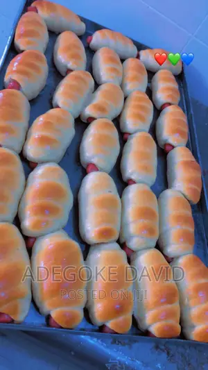 Pastry Chef $ Bread Maker