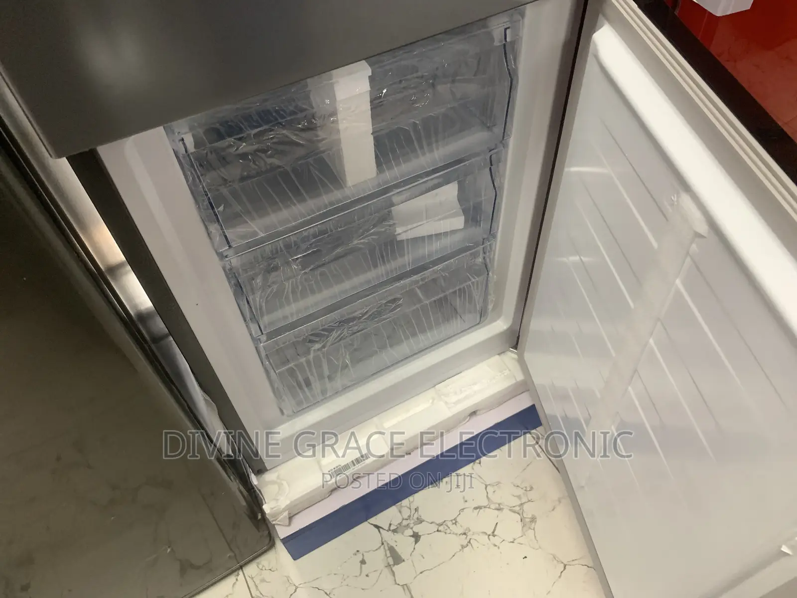 225 Liters Hisense Refrigerator