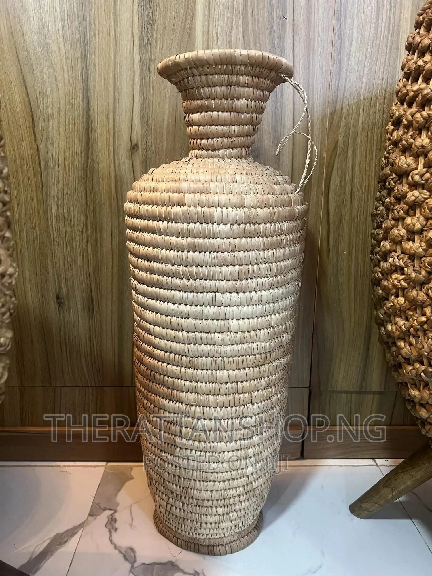 Raffia Vase