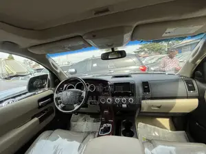 Toyota Sequoia 2010 Gray