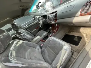 Toyota Camry 2006 White